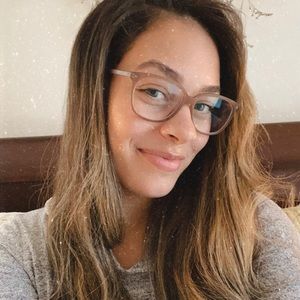 Meet your Posher, Kendra